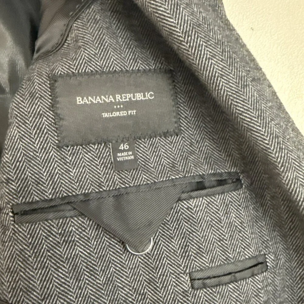BANANA‎ REPUBLIC Gray 